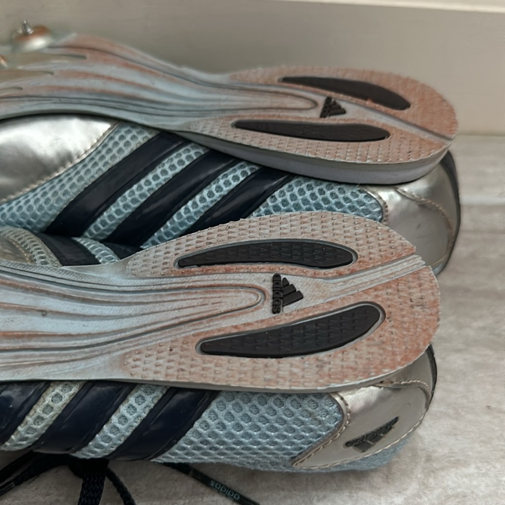 Adidas Track Cleats - Picture 7 of 9